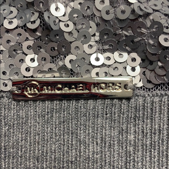 MICHEAL KOR’S gray sequin sweater tank size L. - Picture 5 of 9